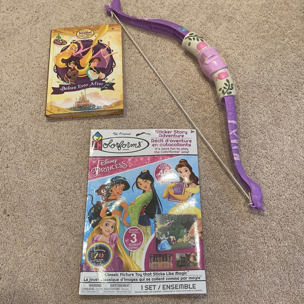 Disney’s Tangled Bow & Book & Colorforms